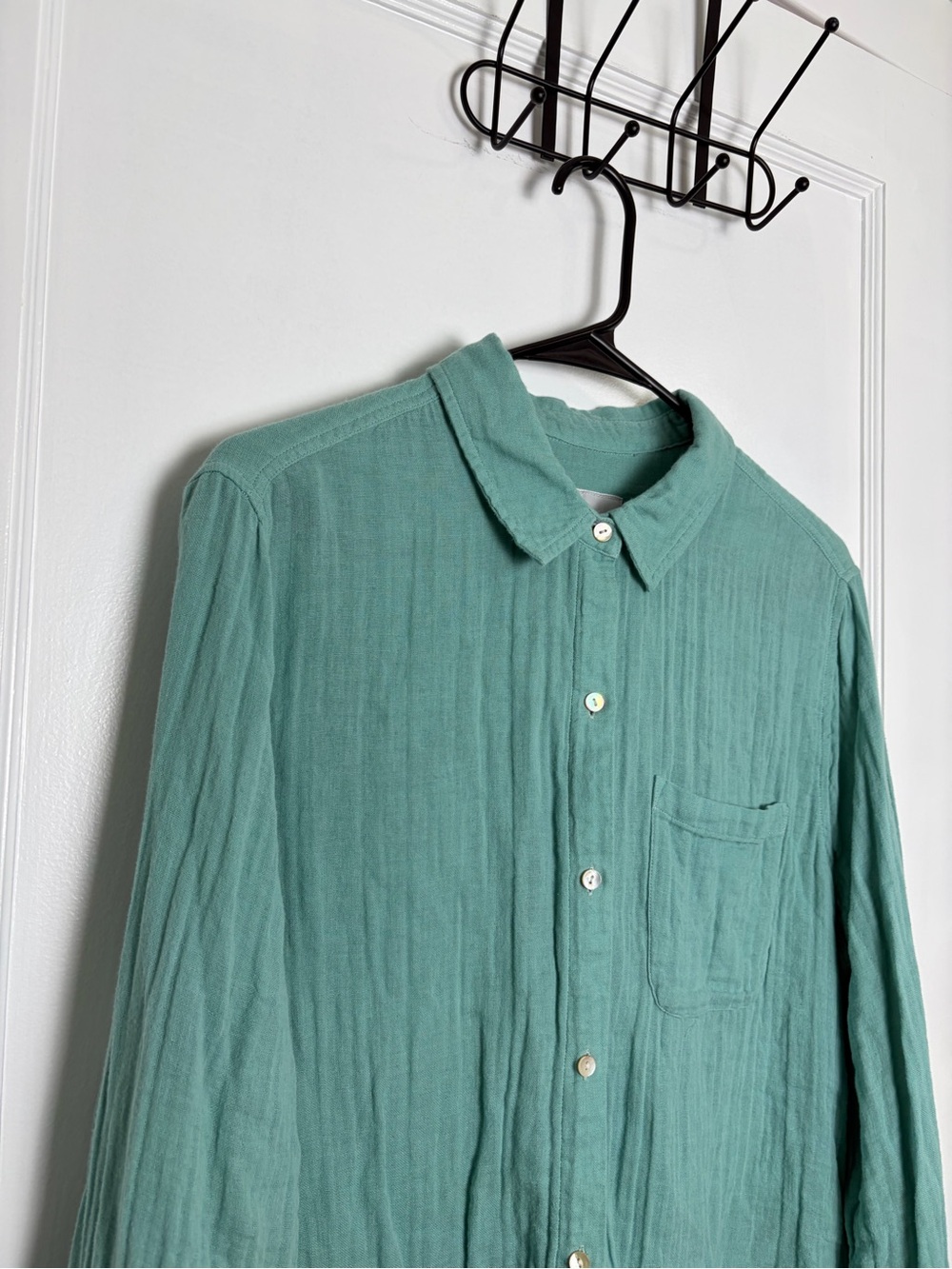 Rails Ellis Organic Cotton Gauze Button-Up Shirt - Picture 13 of 16